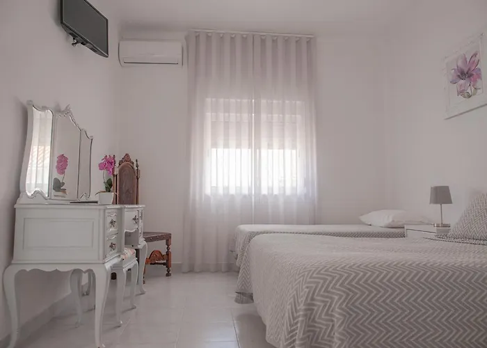 Fontes بيت ضيافة